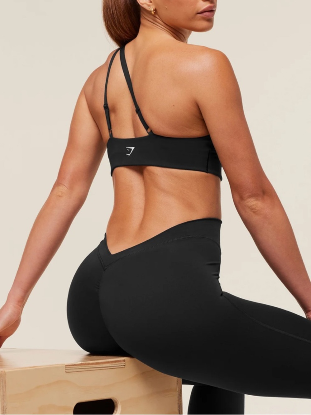 Gymshark Lifting Dipped Waistband Flared Leggings
